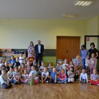 Dzień dziecka życzenia Burmistrza Zatora Mariusza Makucha dla najmłodszych