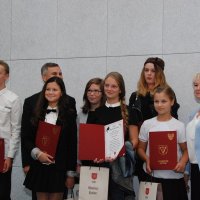 Burmistrza Zatora przyznał stypendia najlepszym uczniom 