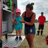 Zawody wędkarskie z okazji Dnia Dziecka