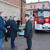 Poświęcenie oraz oficjalne przekazanie nowego wozu bojowego   dla   OSP Podolsze